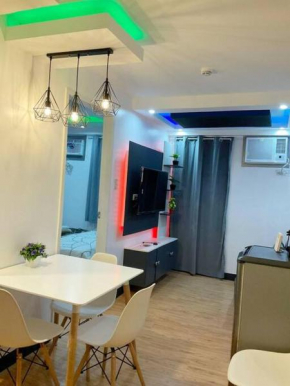AR02 1BEDROOM Condo Unit with Free Pool, HBO, Netflix & WiFi